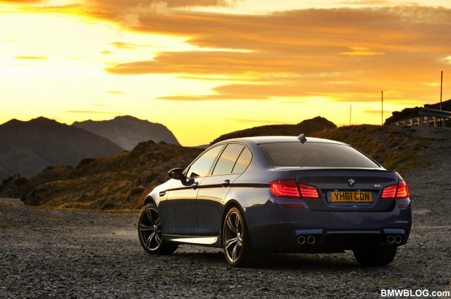 2012-BMW-M5-F10-12