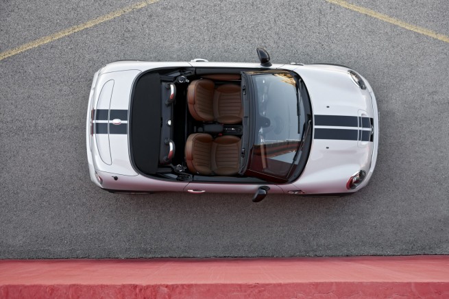 2012-MINI-Roadster-21