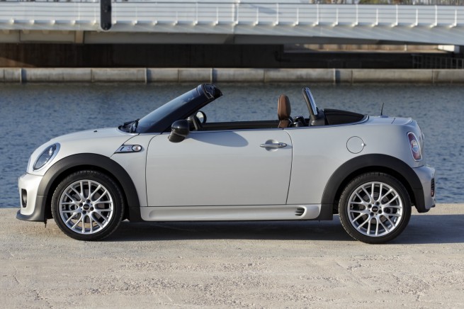 2012-MINI-Roadster-25