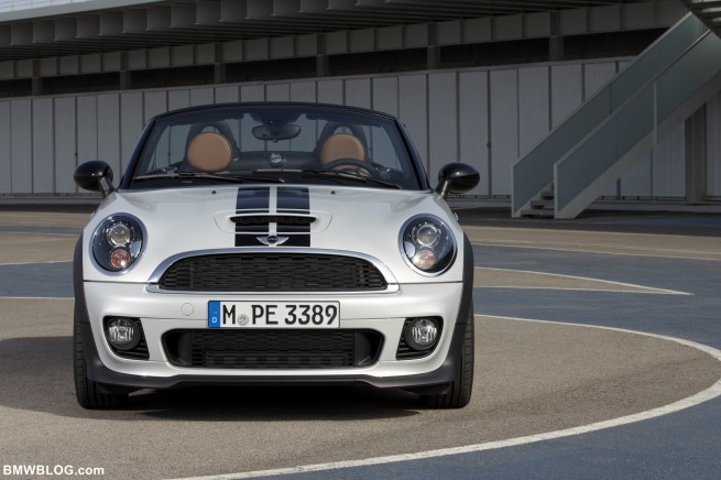 2012-MINI-Roadster-27
