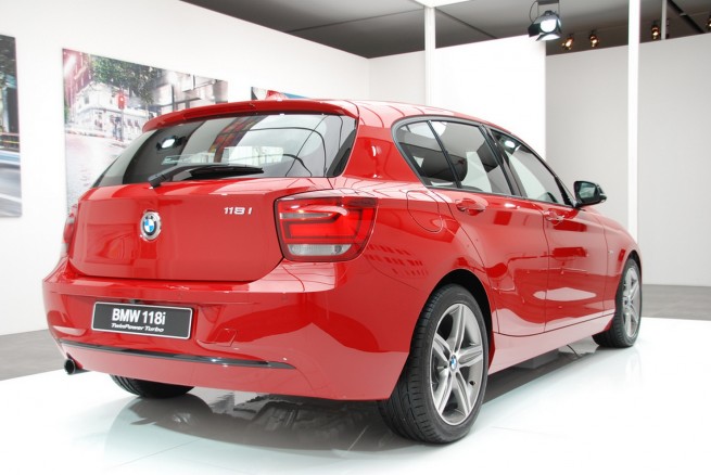 2012-bmw-1-series-netherlands-102