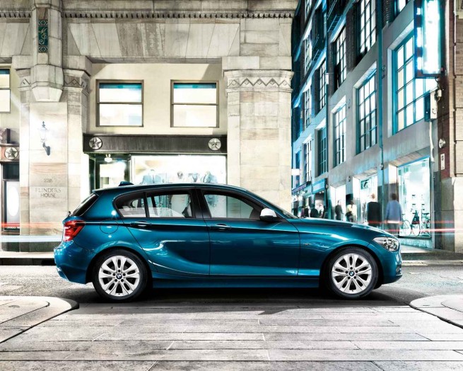 Video: Closer look at exterior & interior of 2012 BMW 1 Series