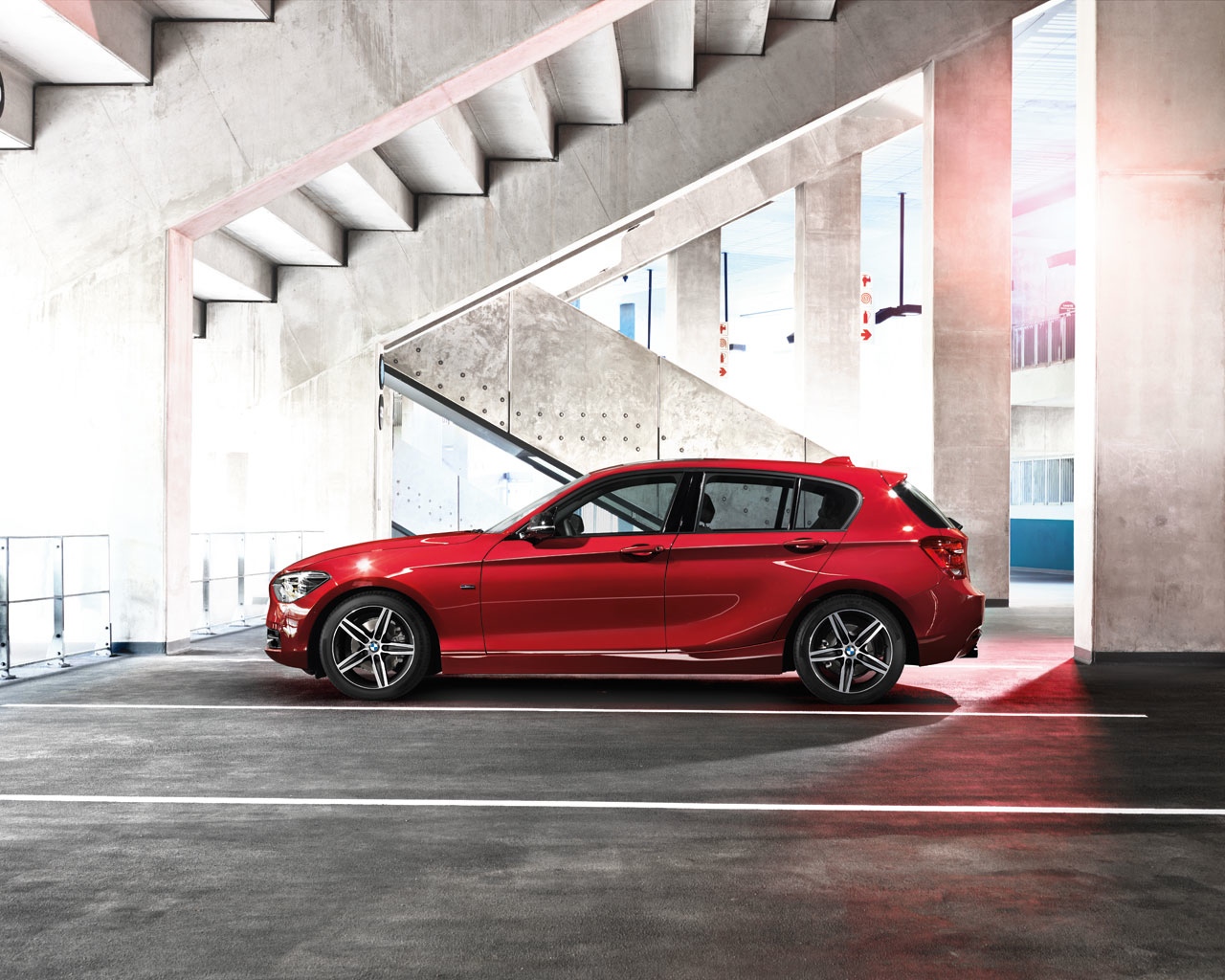 2012-bmw-1-series-wallpaper-7.jpg