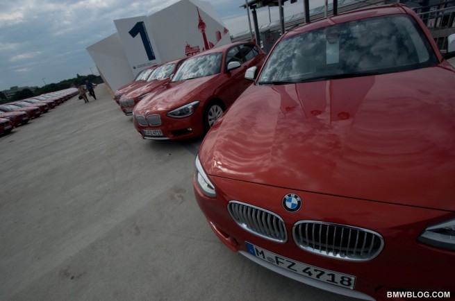 2012-bmw-118i-review-104