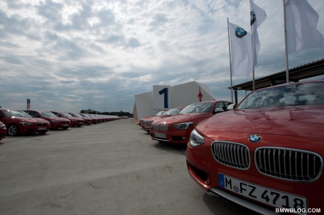 2012-bmw-118i-review-105