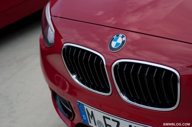 2012-bmw-118i-review-13