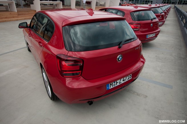 2012-bmw-118i-review-27