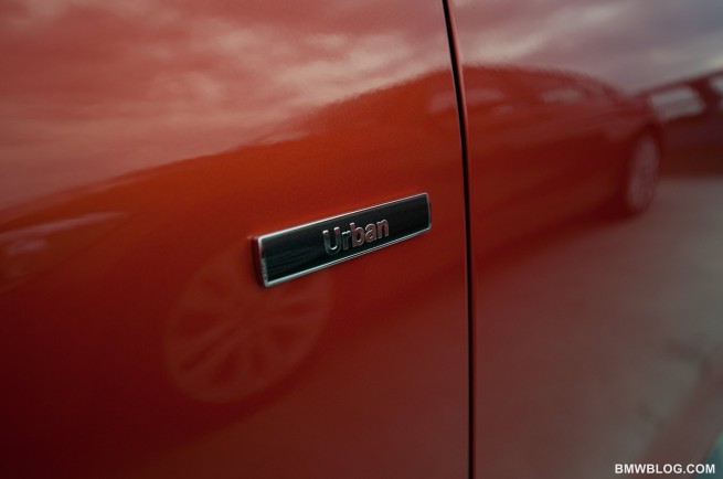 2012-bmw-118i-review-40