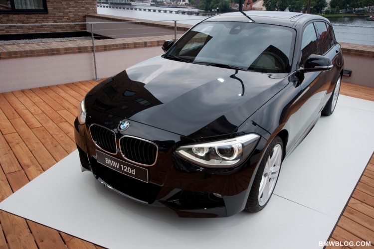 Bmw 118i se 5 door review #2
