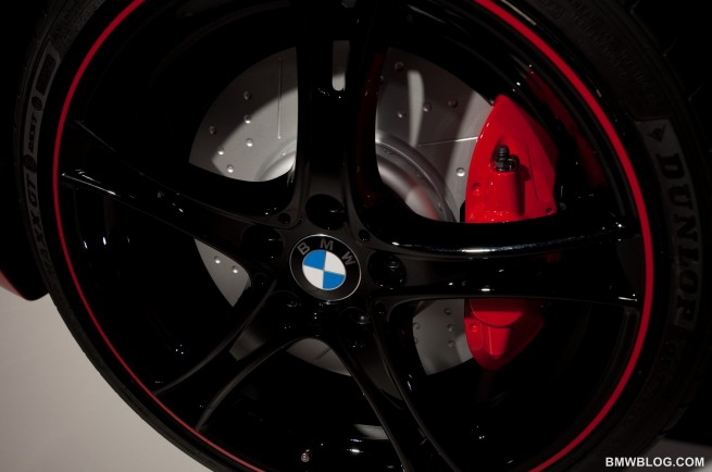 2012-bmw-118i-review-97