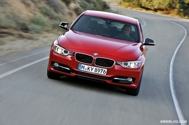2012-bmw-3-series-20
