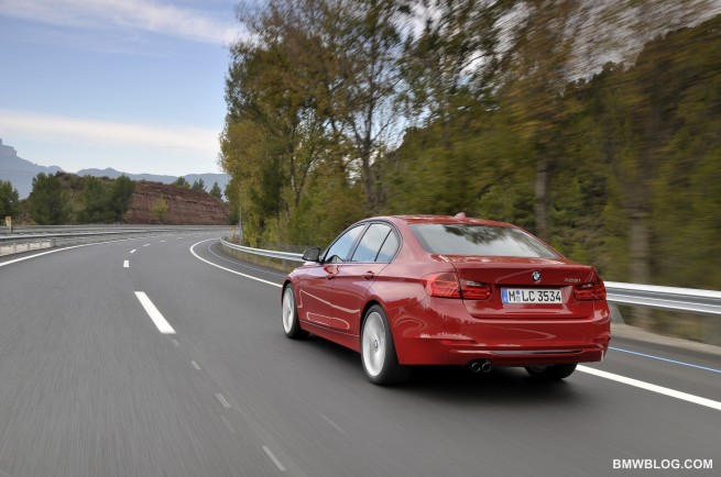 2012-bmw-3-series-pictures-118