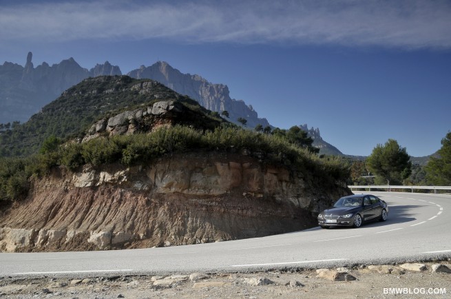 2012-bmw-3-series-pictures-19