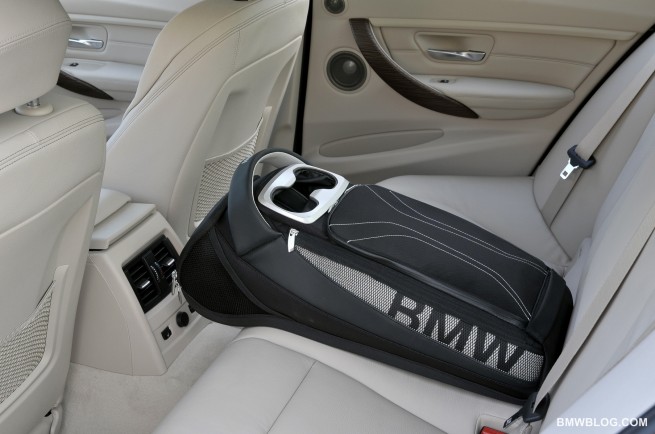 2012-bmw-3-series-pictures-57