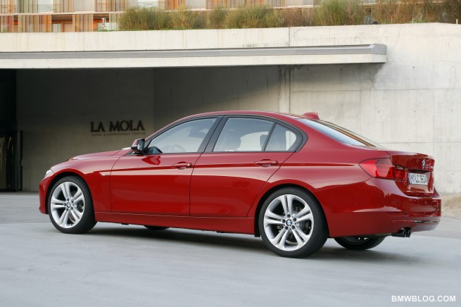 2012-bmw-3-series-pictures-96