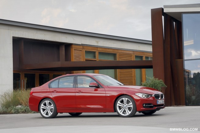 2012-bmw-3-series-pictures-98