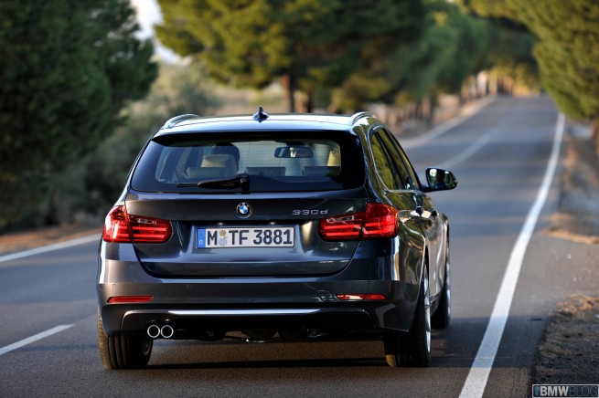 2012-bmw-3-series-touring-15