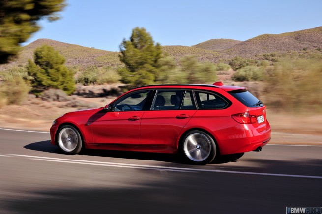 2012-bmw-3-series-touring-16