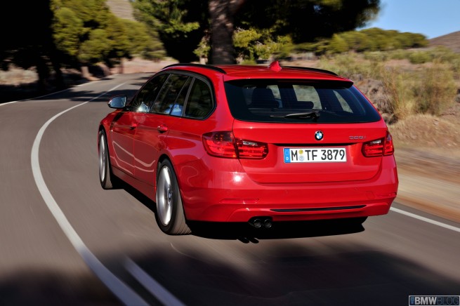 2012-bmw-3-series-touring-17