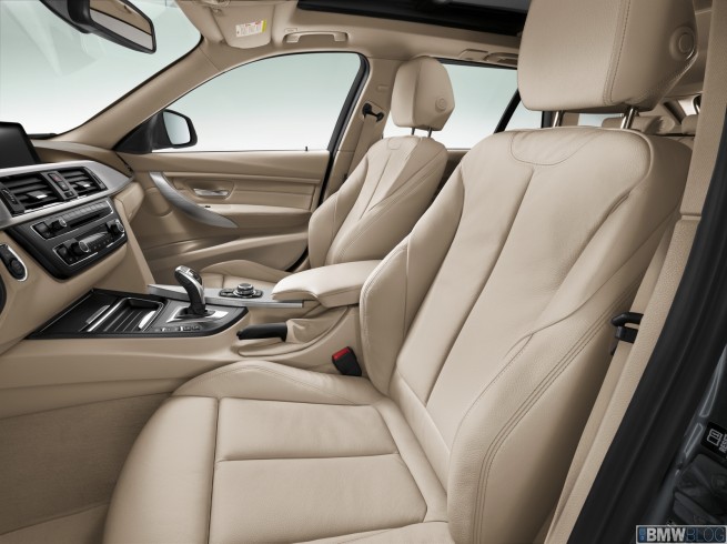 2012-bmw-3-series-touring-28