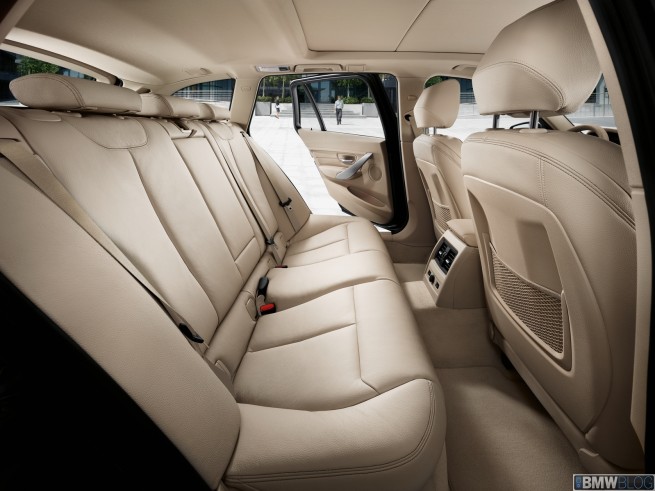 2012-bmw-3-series-touring-34