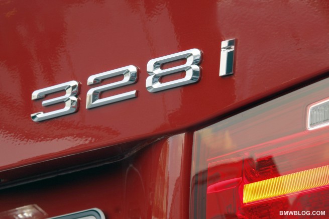 2012-bmw-328i---review-109