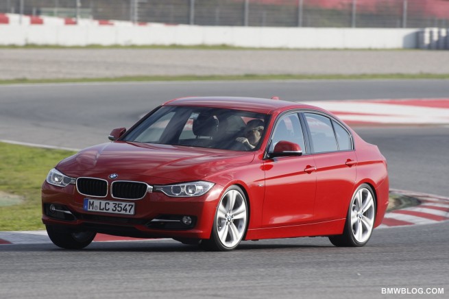 2012-bmw-328i--review-251