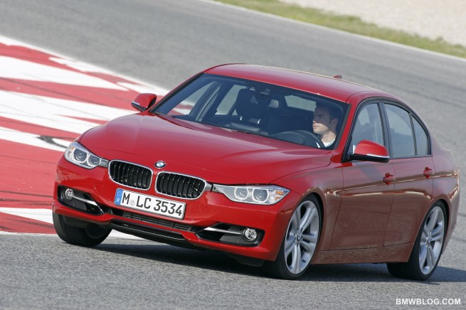 2012-bmw-328i---review-48