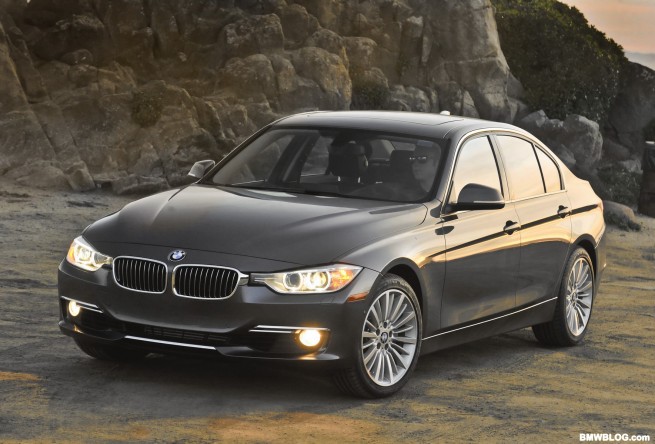 2012-bmw-335i-2012-bmw-328i-28