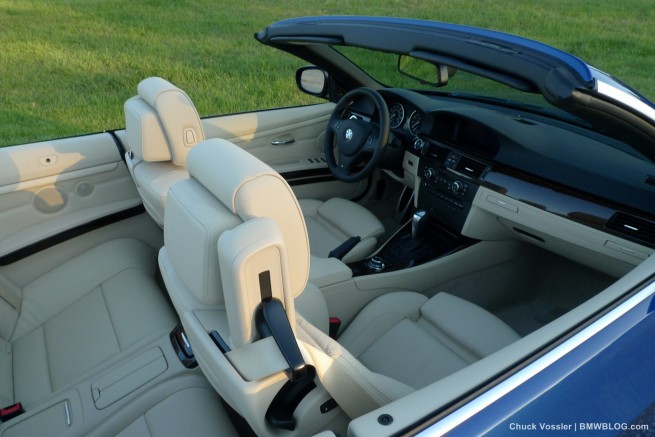 2012-bmw-335i-convertible-18