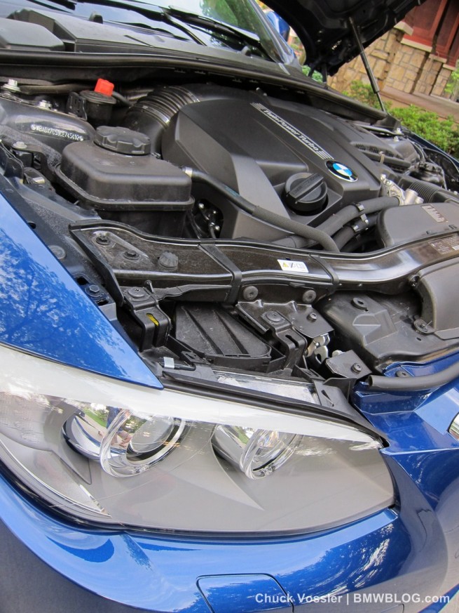 2012-bmw-335i-convertible-19