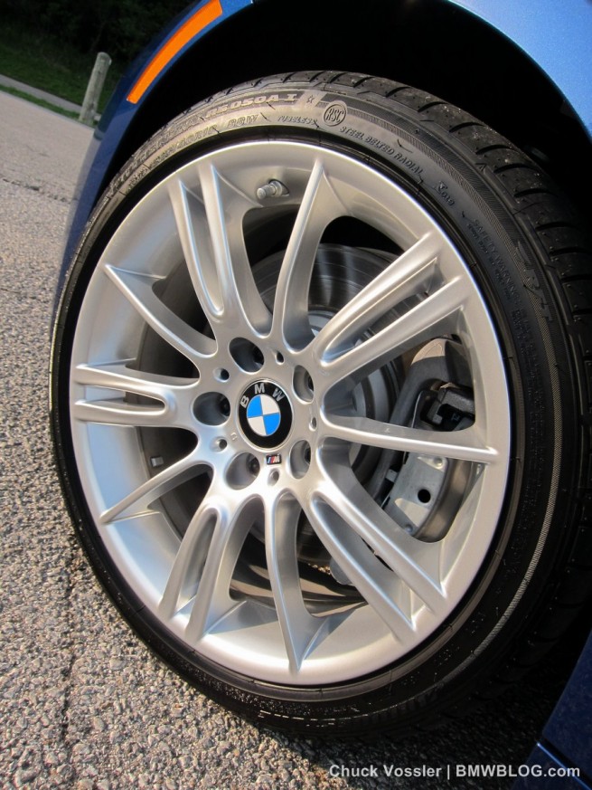 2012-bmw-335i-convertible-21