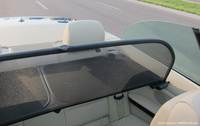 2012-bmw-335i-convertible-33