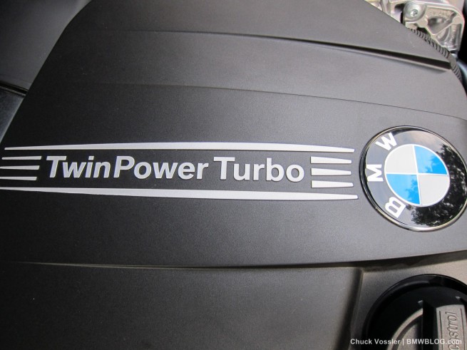 2012-bmw-335i-convertible-35