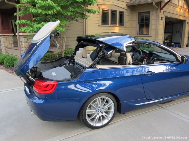 2012-bmw-335i-convertible-40
