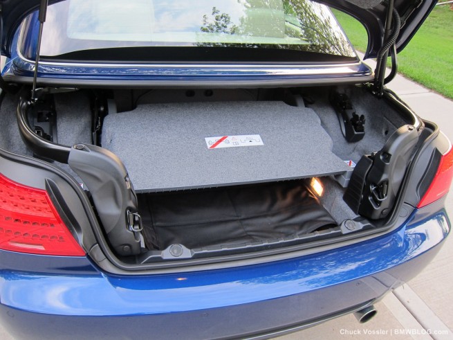 2012-bmw-335i-convertible-42