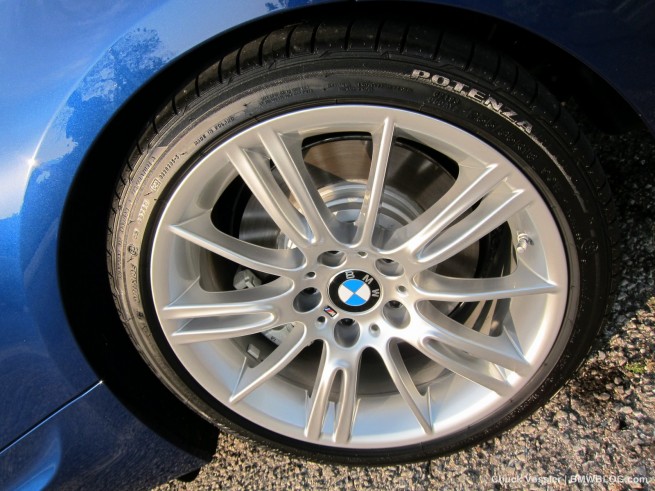 2012-bmw-335i-convertible-48