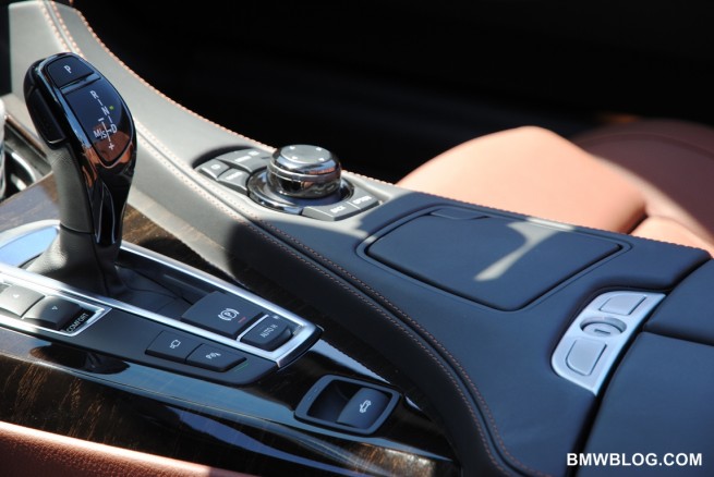 2012-bmw-650i-convertible-pictures-52