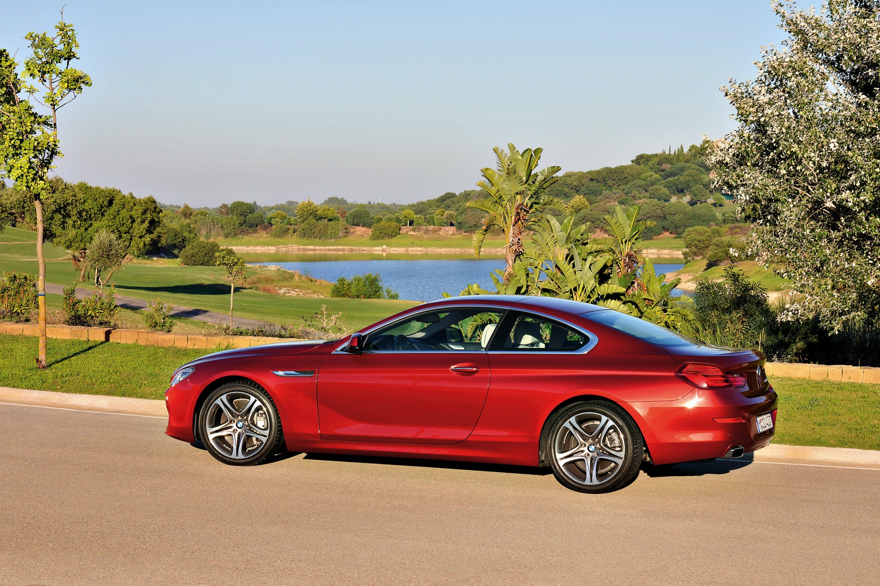 2012-bmw-650i-coupe-21.jpg