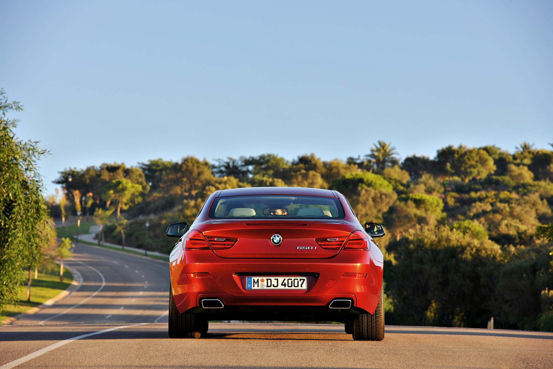 2012-bmw-650i-coupe-24.jpg