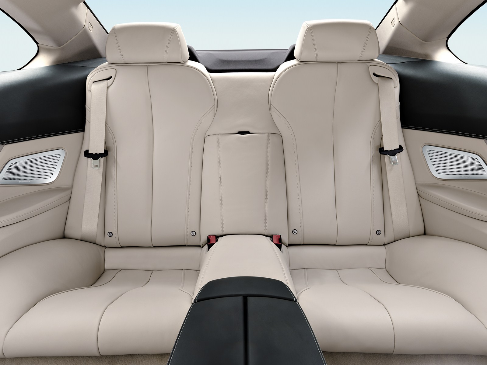 2012-bmw-650i-coupe-35.jpg