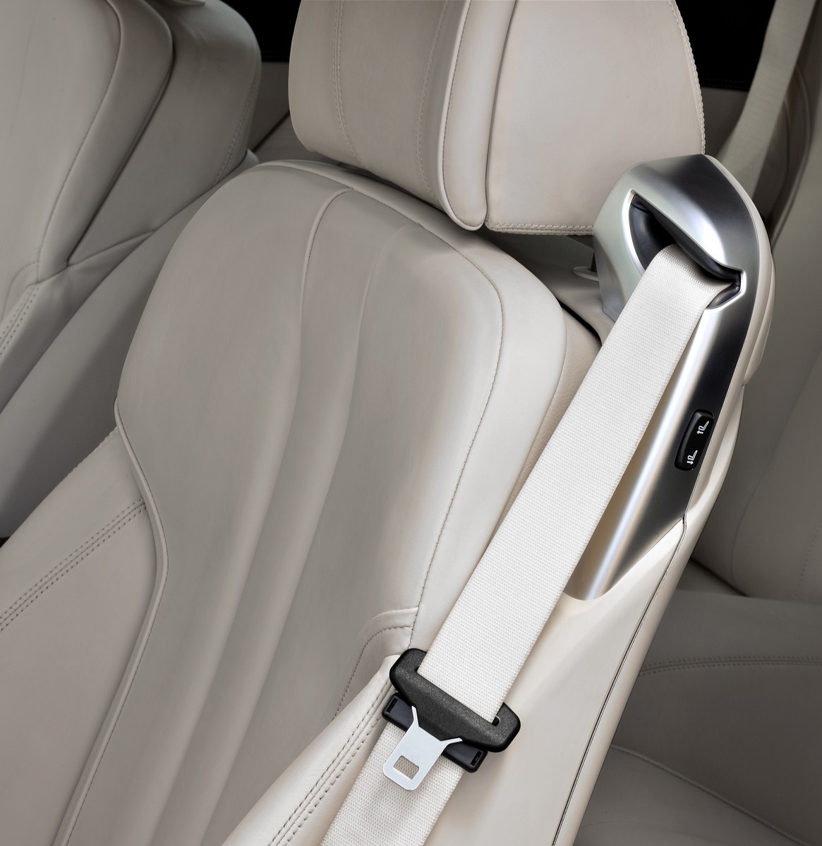2012-bmw-650i-coupe-38.jpg