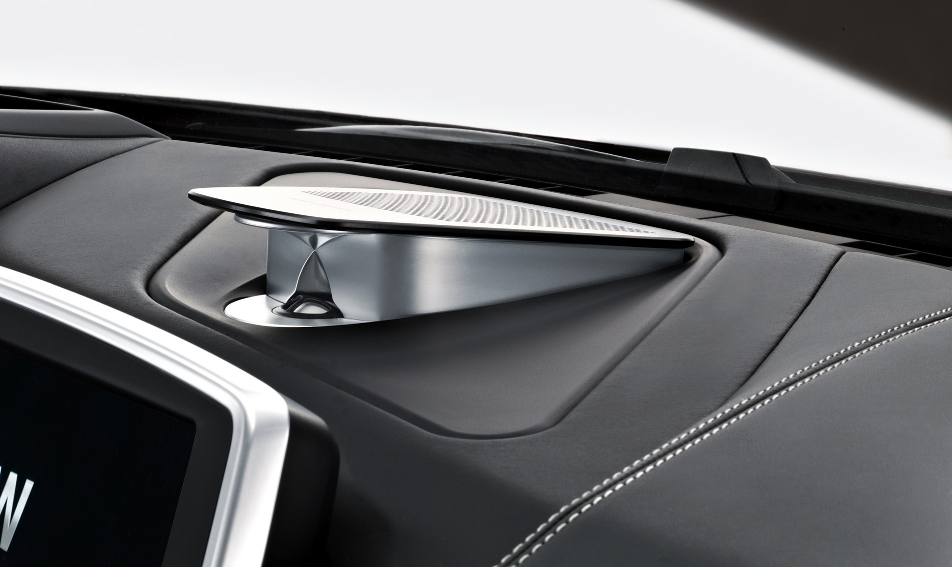 2012-bmw-650i-coupe-43.jpg