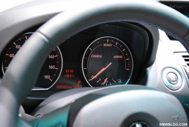 2012-bmw-activeE-16