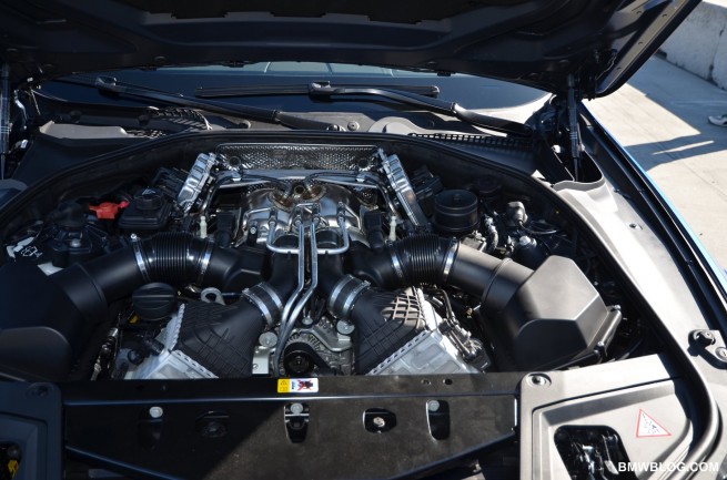 2012-bmw-m5-pictures-70