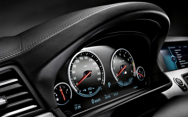 2012-bmw-m5-wallpaper-132