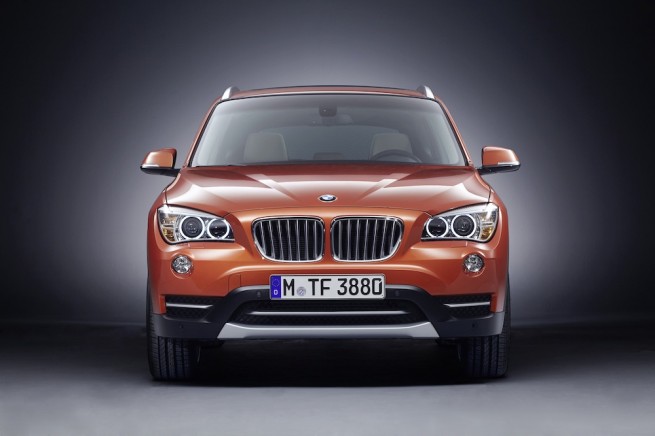 2012-bmw-x1-1 U.S. Debut: 2013 BMW X1 sDrive28i and xDrive35i at $31,545 and $39,345
