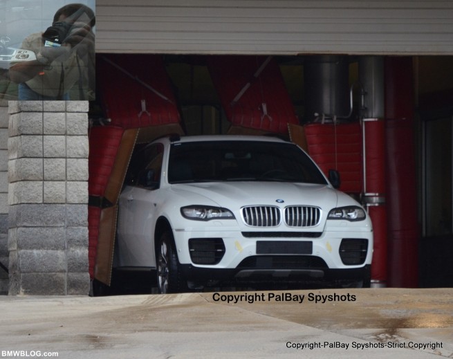 2012-bmw-x6-facelift-14