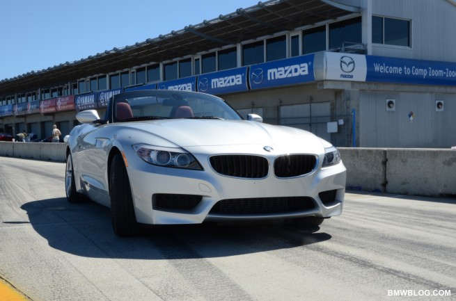 2012-bmw-z4-sdrive28i-32