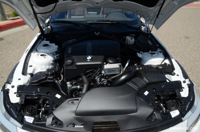 2012-bmw-z4-sdrive28i-63